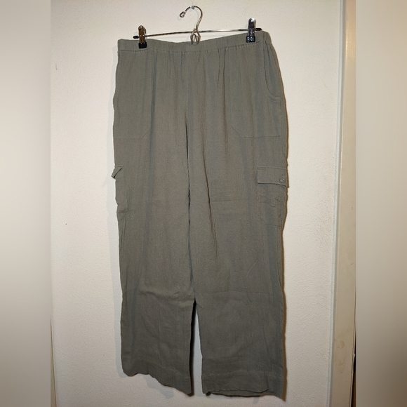 Soft Surroundings gauze cotton wide leg cargo pants - Picture 3 of 5